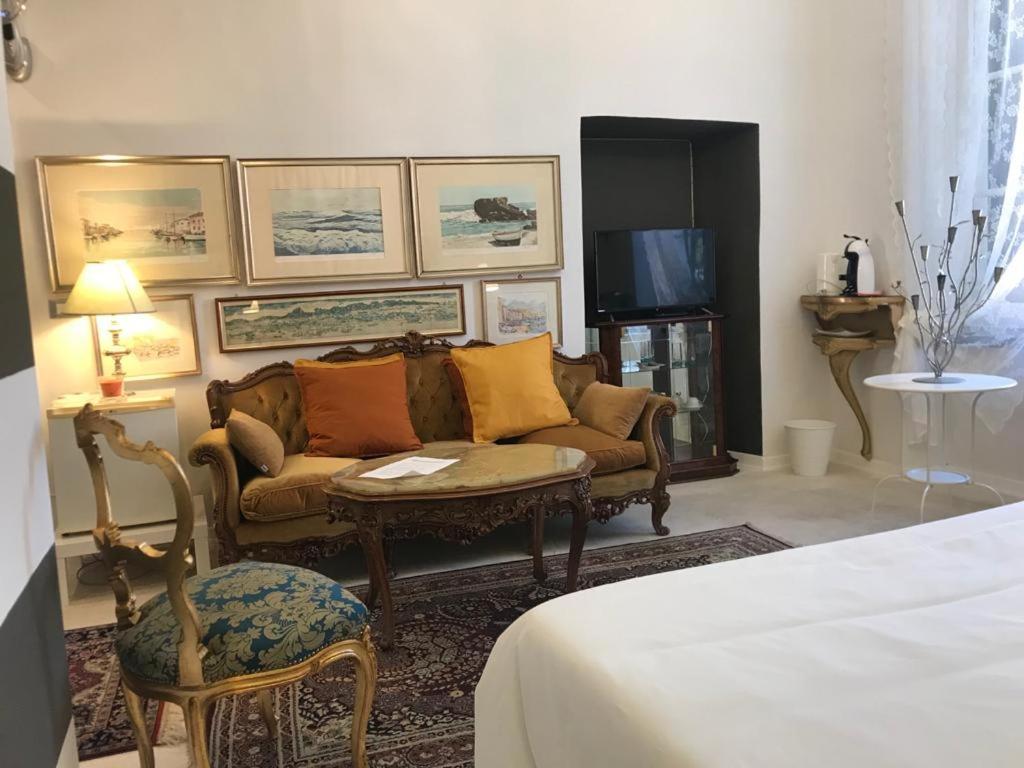 Sanctus Syrus 4 Hotel Albenga Luaran gambar